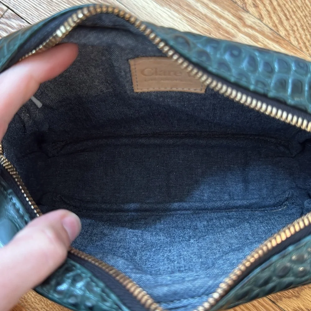 Clare V Loden Croc Midi Sac in Green + Checkered Strap - Picture 4 of 8